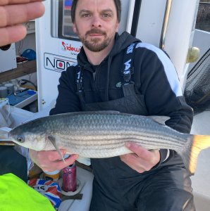 Matthew Parry with a Thick Lipped Mullet of 4lb 6oz