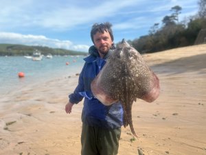 Matthew Parry with a Thornback Ray of 7lb 15oz